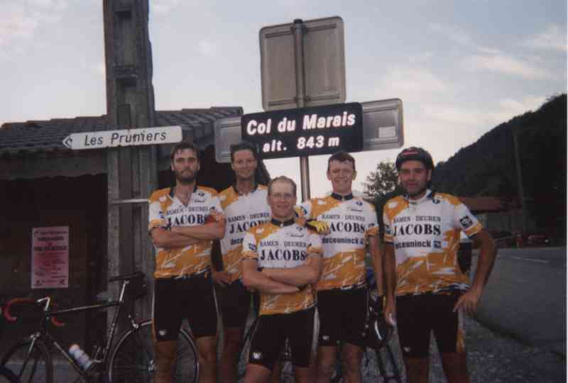 Col de Marais
de allerlaatste col, dus iedereen voldaan na een welgevulde dag
