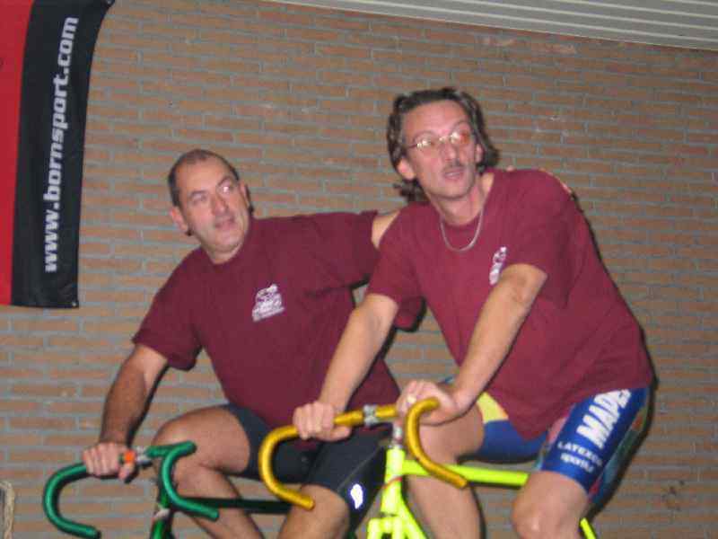 Rit 3.2.3.
Dirk Geeraerts (Gigabike Afdankertjes), Danny Delhy (Gigabike Heroes)
