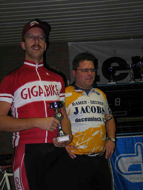 Podium 3: Brons
Gigabike Heroes
