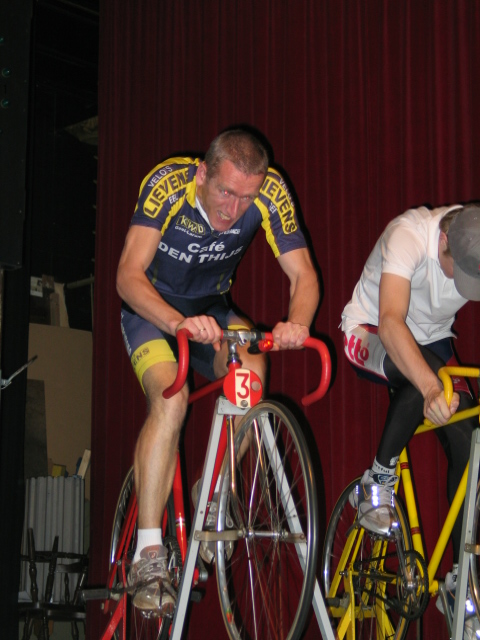 Wim Vanhout (Larum fietst)
Reeks 1.1.1
