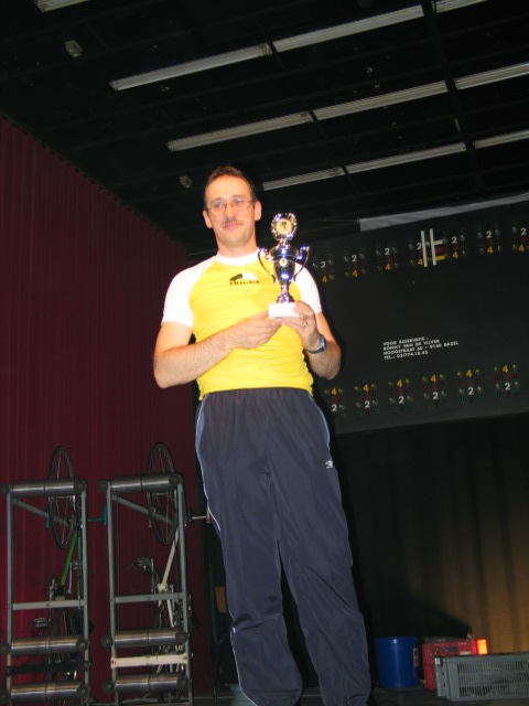 Nog eentje voor in de fotoboek.
Chris is duidelijk trots op zijn prestatie.
