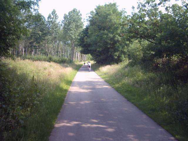 Afdali,ng naar Ransberg
Een lusje vanop de kam van Ransberg terug naar beneden om de echte klim naar Ransberg te kunnen beginnen, in vliegende vaart.
