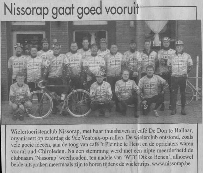 De Streekkrant 1
Een korte teaser (zonder datum!) de week vÃ³Ã³r onze wedstrijd in De Streekkrant, met meer focus op de club en ontstaansgeschiedenis. De promotie-campagne draait op volle toeren.
