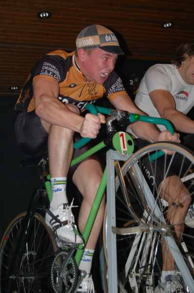 Kevin Peeters (Gefikst !)
Ronde 2.3.4
