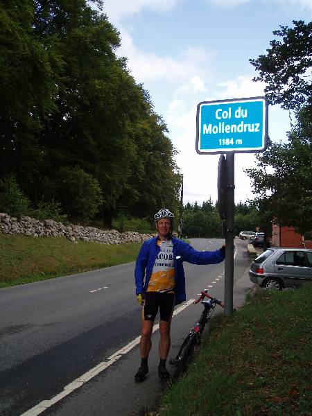 Onze eerste Zwitserse col
De Col du Mollendruz is de eerste Zwitserse col op ons clubpalmares
