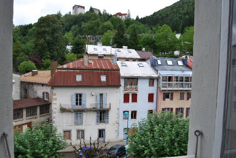 Zicht op Morez
Morez is een goede uitvalsbasis om te fietsen in de Haut-Jura, maar het stadje zelf viel wel wat tegen. Vooral het avond/nachtleven was een echte tegenvaller.
