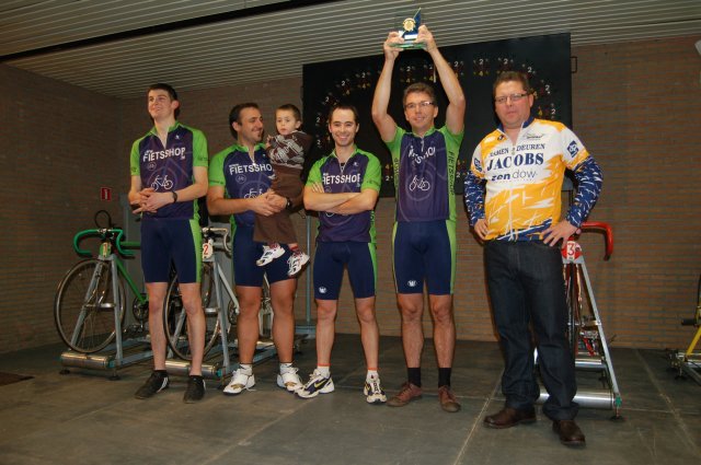 Fietsshop Racers, winnaars VoR11