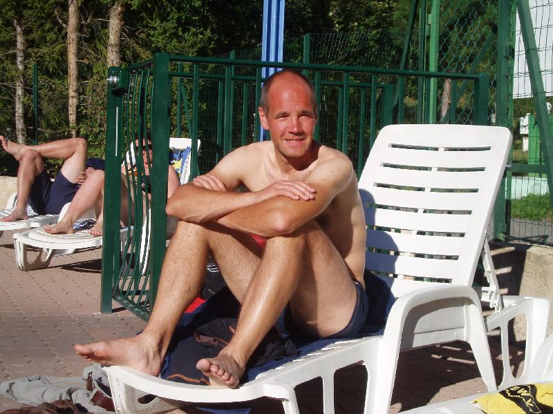 Swimming Pool Babes 3
Ook de Gere ging op het laatste nippertje voor de eerste keer mee en verbaasde iedereen met zijn onverwachte klimmerscapaciteiten.
