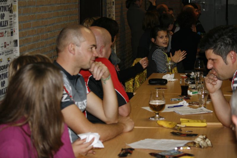 n2011_VoR13_20111203_2214_270.jpg