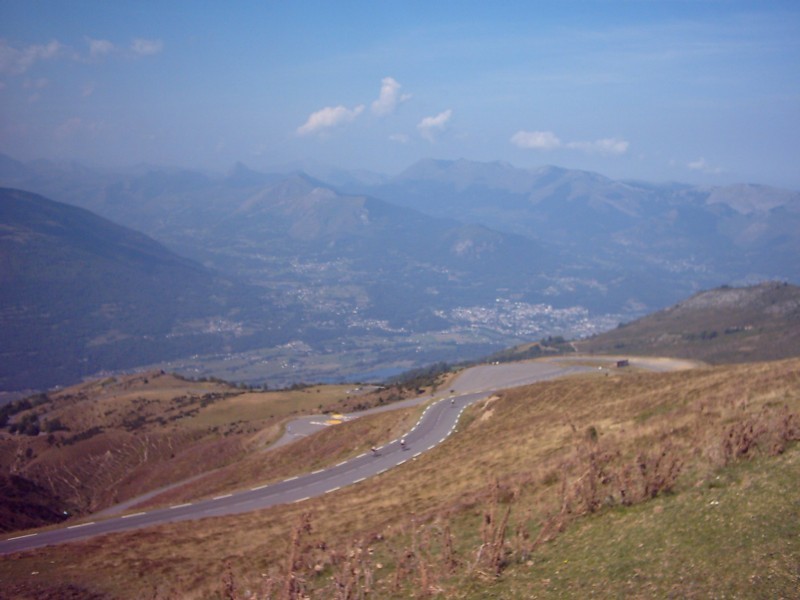 Afdaling Col De Tramasel 2
Nog Nissorappers in volle vaart naar beneden
