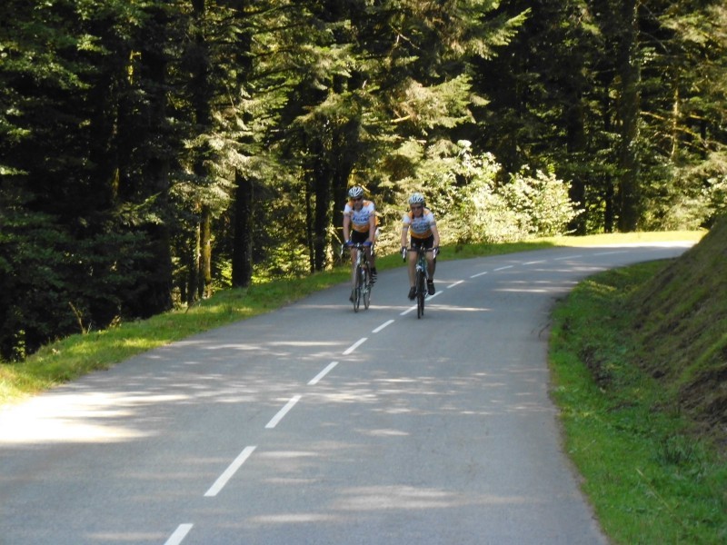 broederpaar op Col de Marie Blanque
wie broedt er op een strijdplan voor de volgende klim?
