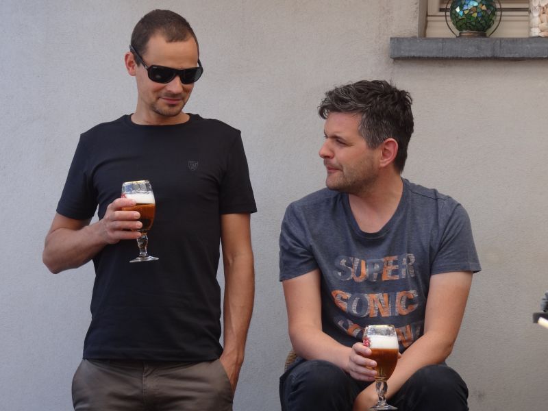 Halfweg, tijd voor een drankstop
Sommigen komen alleen voor de drankstop!

