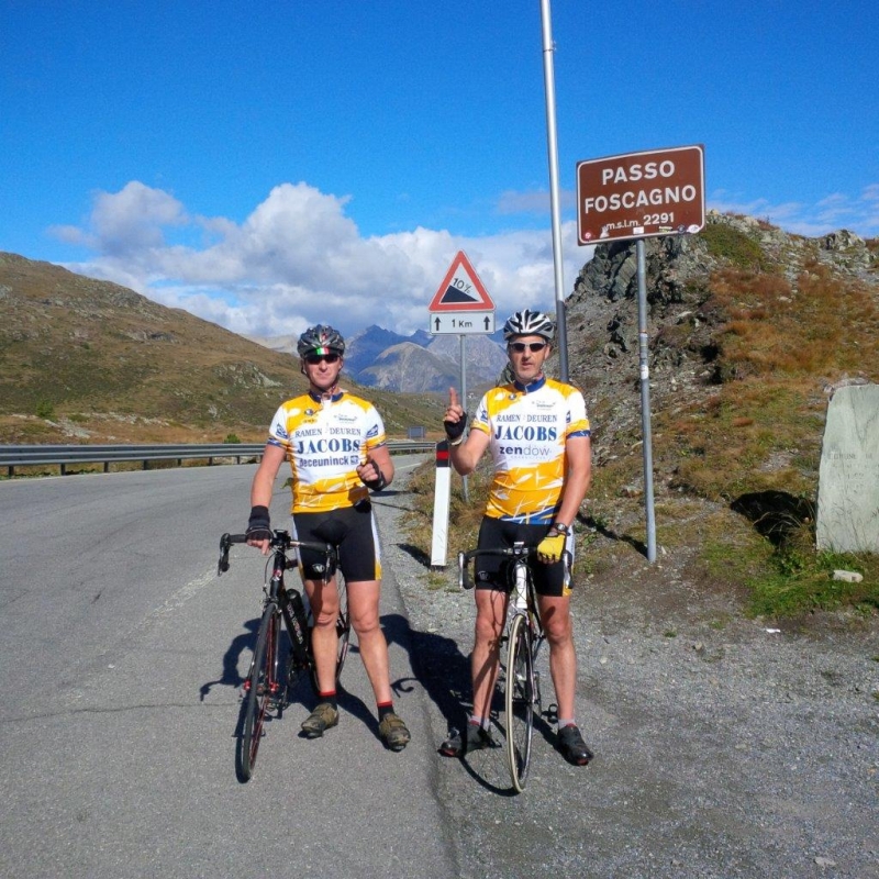 Woens en Hale boven op Passo Foscagno.
