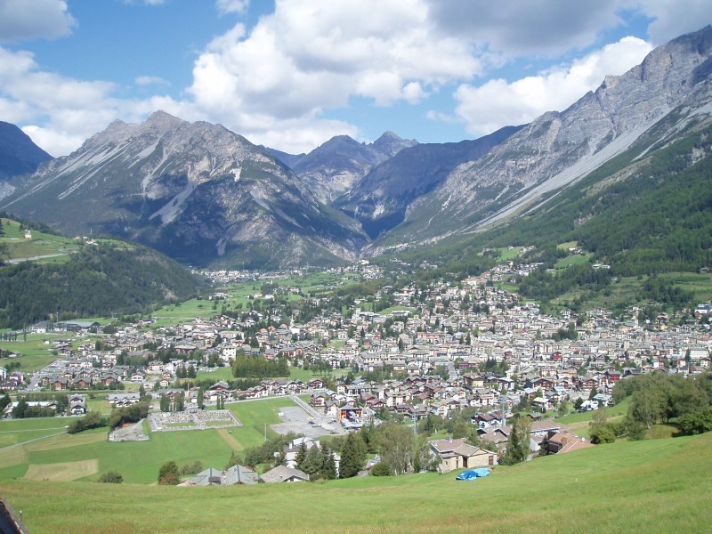 Bormio
Panoramisch zicht op Bormio vanaf de klim naar Bormio 2000
