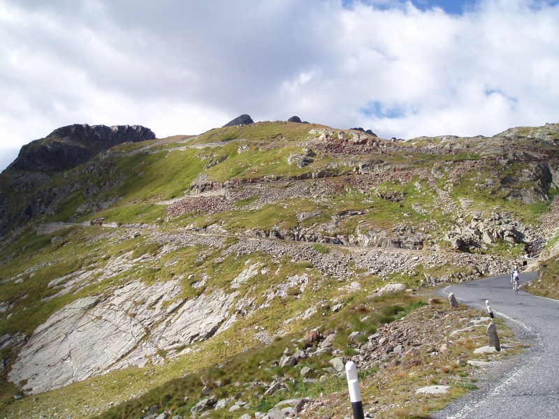 Onderweg op de Gavia 5
De laatste klimkilometers van de Gavia en van de reis!
