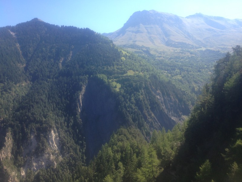 Moeilijk vast te leggen op foto, in de afdaling van de Croix-de-Fer
