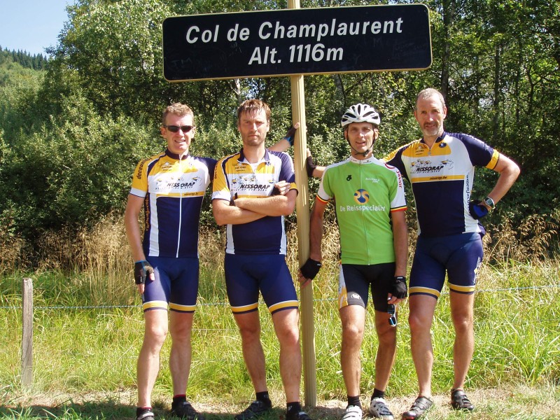 Laatste trofee van de reis: Col de Champlaurent
Langs onze kant een echt meepakkertje.
Van de andere zijde een stevige klim, zo bleek in de afdaling!
