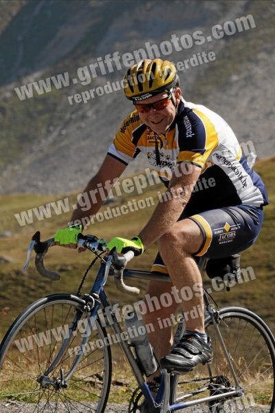 Johnny beklimt de Col du Galibier (1)
