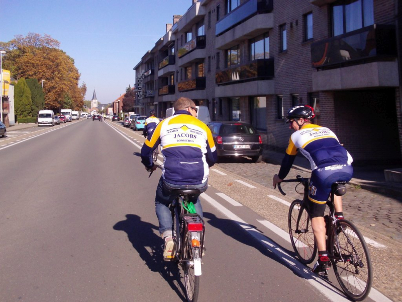 Naar Den Don 1
Tom en Ronny op weg naar Den Don.
