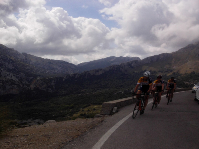 Ook Boven Op Coll Dels Reis
