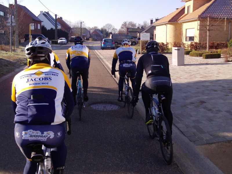 Stippelberg 1
Bijna thuis maar dan ligt er nog de Stippelberg en daarna nog de Heistse berg.
