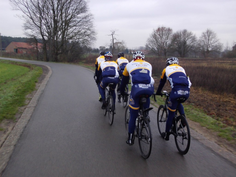 Richting Viersel 1
Via Vorselaar en langs Pulderbos rijden we hier naar Viersel
